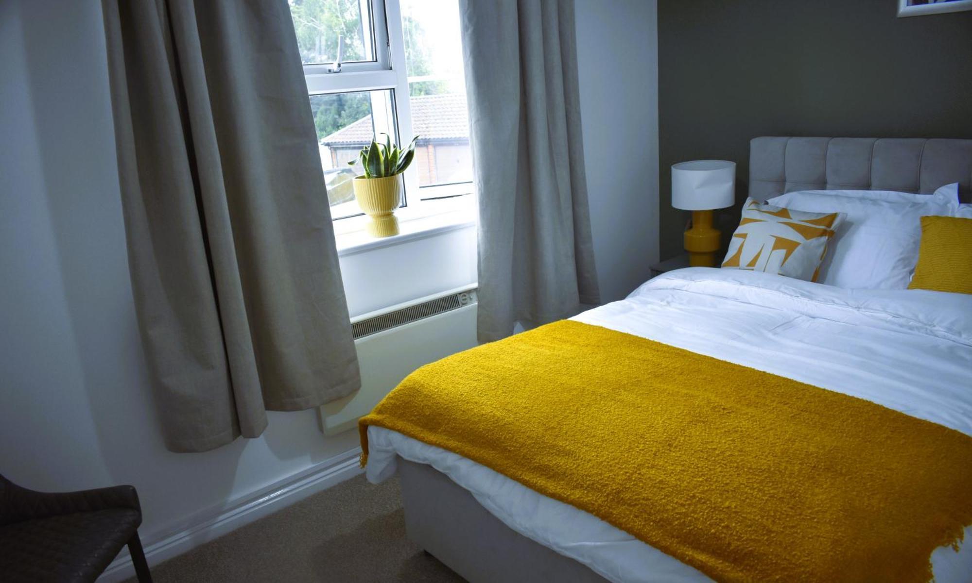 Luxury 2 Bed House With 3 Beds,3 Free Parking Lot In Dartford Near Town Centre, Adjacent Bus Stop, Train Station, Bluewater Mall, 25Mins To London City Airport,20 Miles From Central London Экстерьер фото